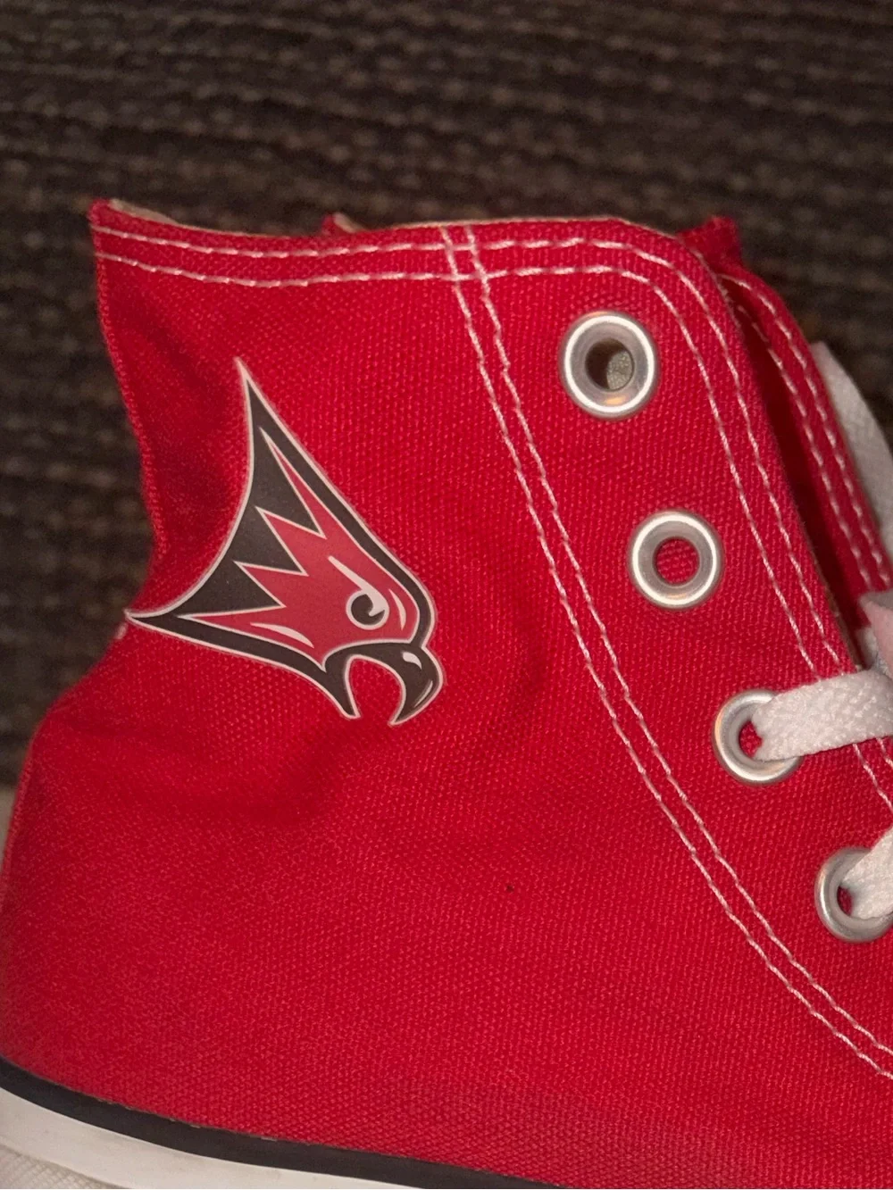 Women’s High Top Converse size 7